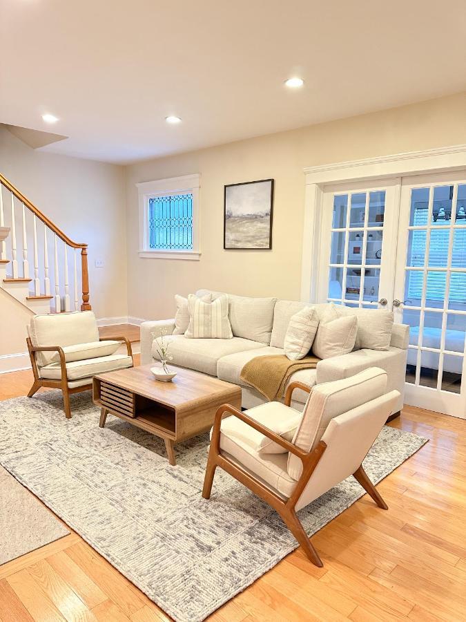 Villa 7 Mins Drive To Yale, Large Fenced Yard à New Haven Extérieur photo