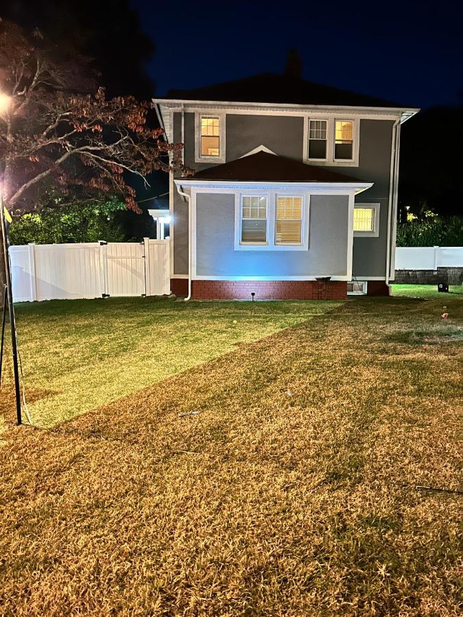 Villa 7 Mins Drive To Yale, Large Fenced Yard à New Haven Extérieur photo